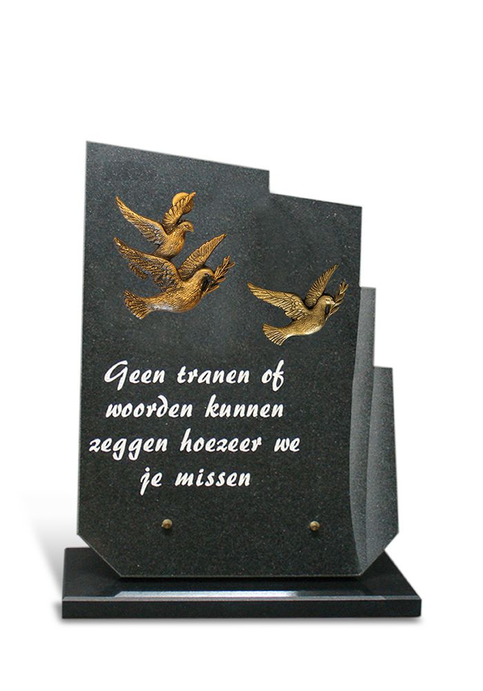 design gedenksteen met bronzen duiven