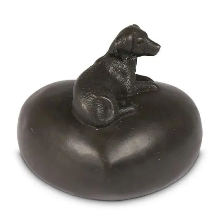 Hond urn in brons gegoten met kleine askamer voor 199 Euro