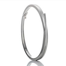 Design armband met een dichte askamer in de armband