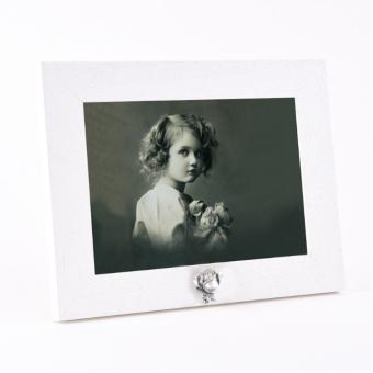Fotolijst met wit kader + Roos mini urn in zilverkleur
