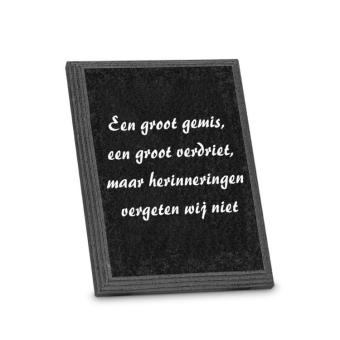 Gedenksteen 20x30cm met rondom zaagsnede