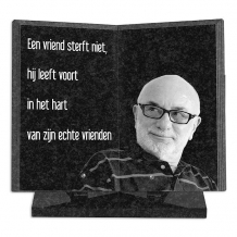 Boek gedenkteken 35x35cm met laserfoto persoon