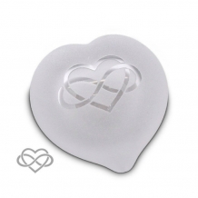 Pebbles knuffel urn Hart Frosted incl. standaard (20ml)