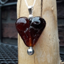 Hart ashanger in lichtbruin