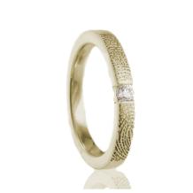 Klassieke ring in 14k geelgoud met zirkonia + afdruk