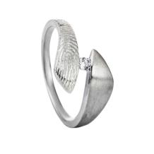 Design ring in zilver + vingerafdruk + zirkonia