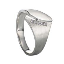 Design ring in zilver met gesloten askamer + zirkonia