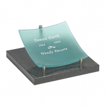 Urnengrafmonument met gebogen liggende glasplaat 39x39cm