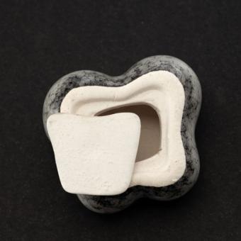 vlinder knuffel urn achterzijde