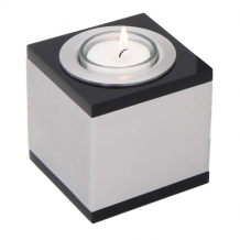 Qube waxinehouder van metaal