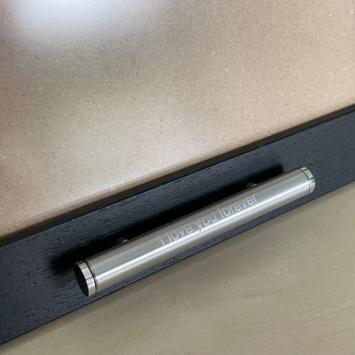 asbuis met naam gravure