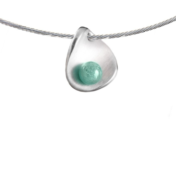 design hanger in zilver met glasbol