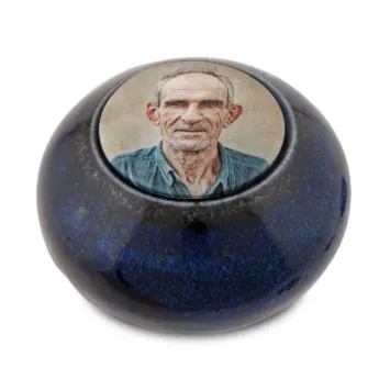 keramiek urn met foto op deksel