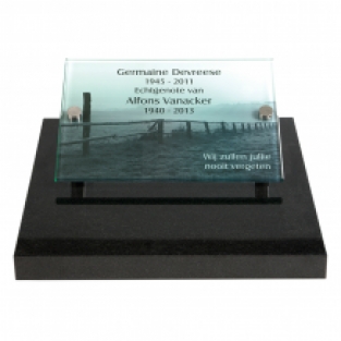 Urnengrafmonument met Full Color glasplaat